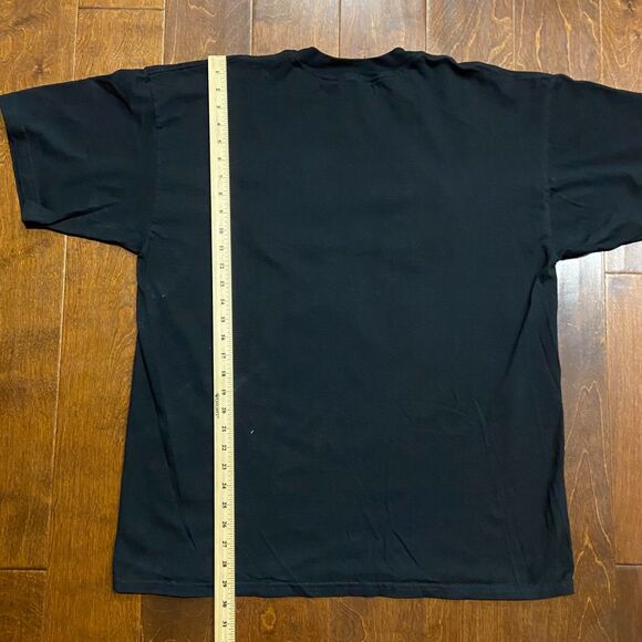 Gildan Vintage Y2K New York City Skyline Black Red Embroidered Tee Men's XL - Picture 7 of 7